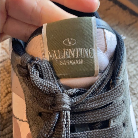 Men’s Valentino Tennis Shoes - Picture 3 of 6